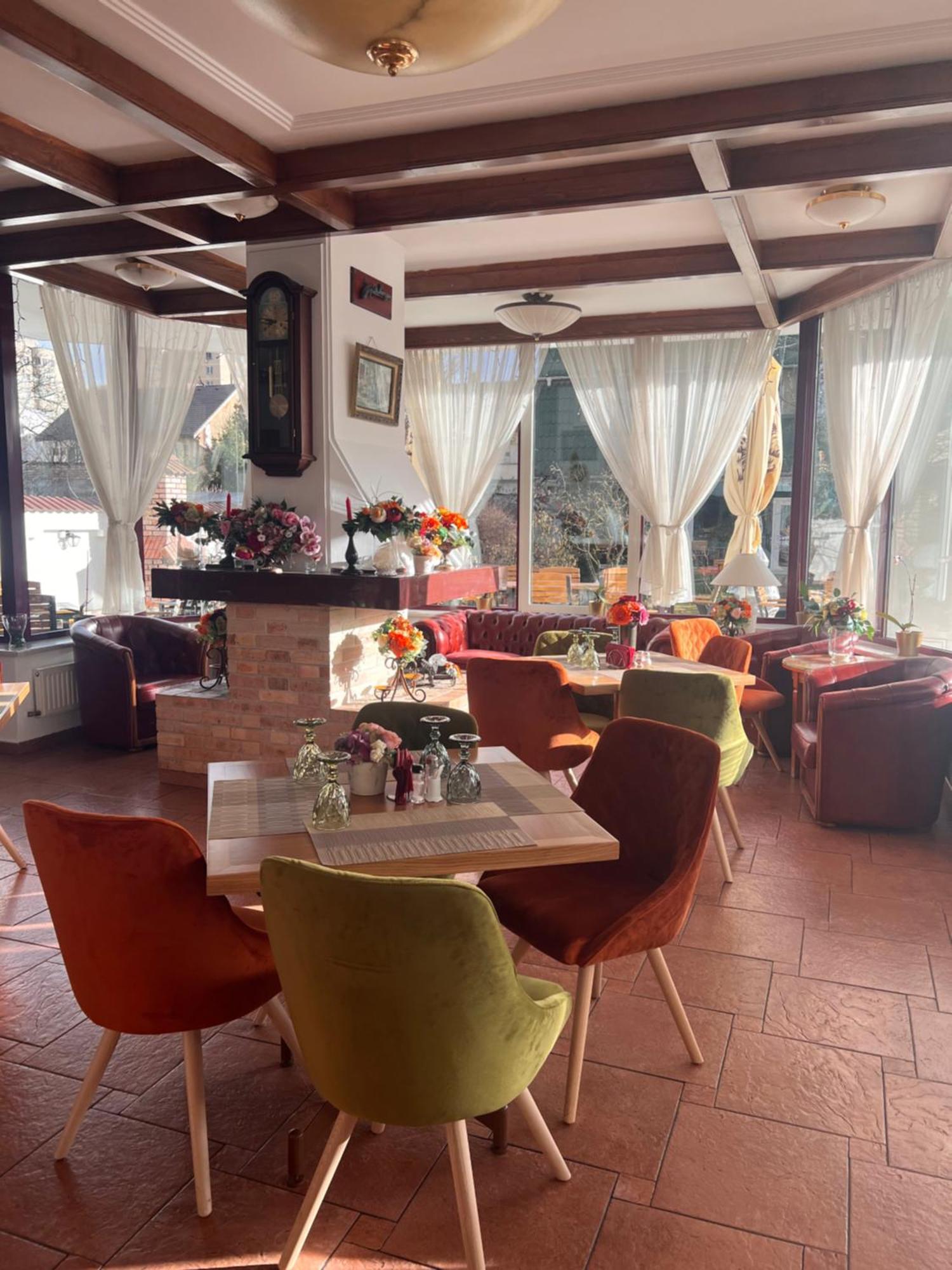 Отель Casa Jasmine Брашов Экстерьер фото